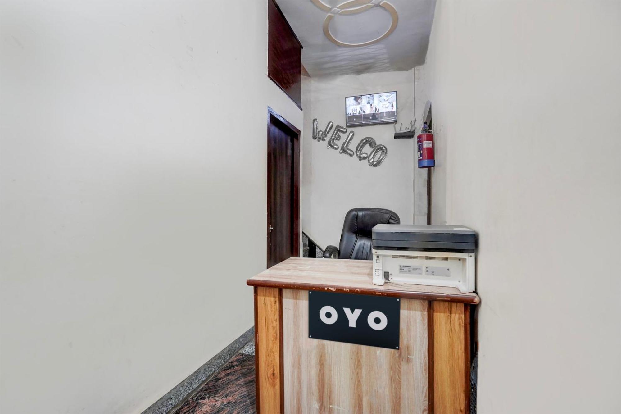 Oyo Hotel Maharaja Palace Meerut Zewnętrze zdjęcie