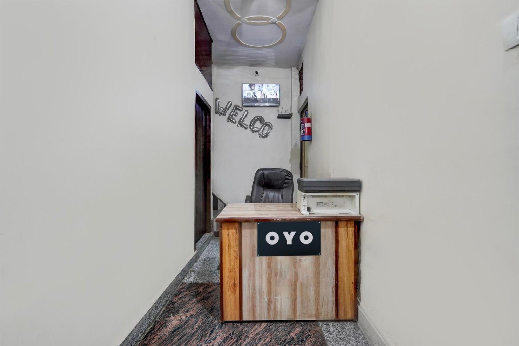 Oyo Hotel Maharaja Palace Meerut Zewnętrze zdjęcie